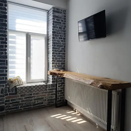 公寓 Zefir On Vynnychenka