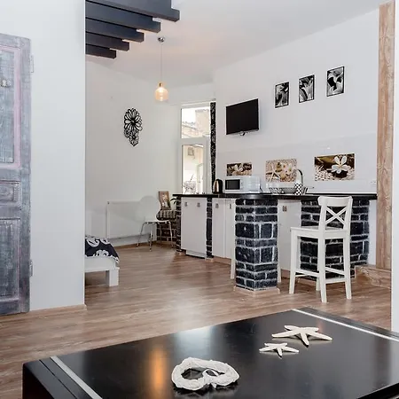 Zefir On Vynnychenka Apartamento