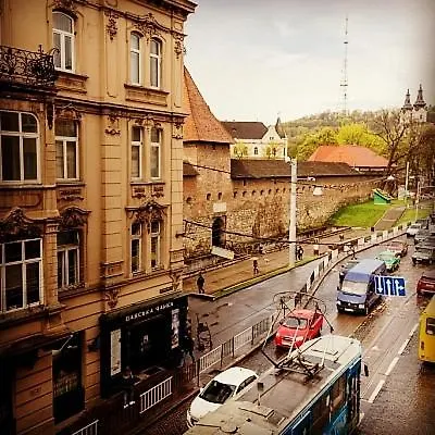 Zefir On Vynnychenka *